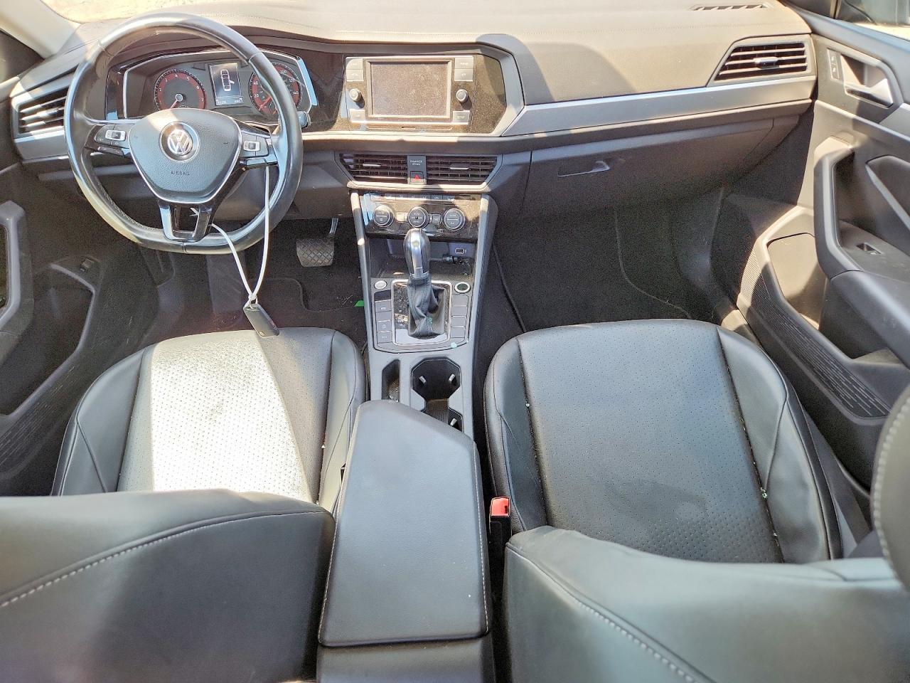 Volkswagen Jetta S