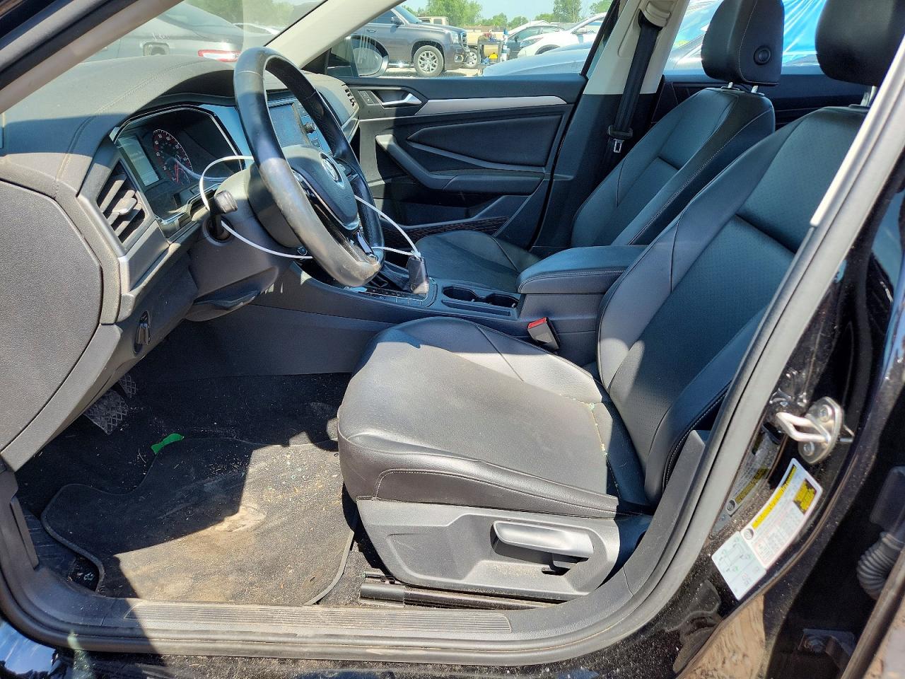 Volkswagen Jetta S