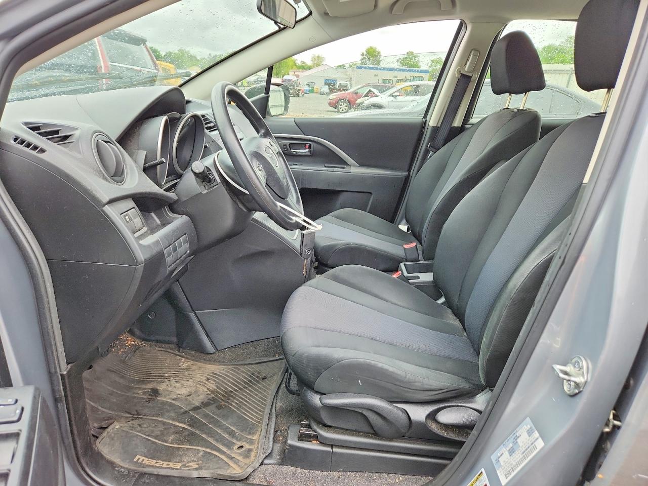 Mazda 5