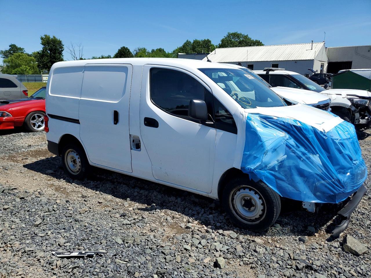 Nissan Nv