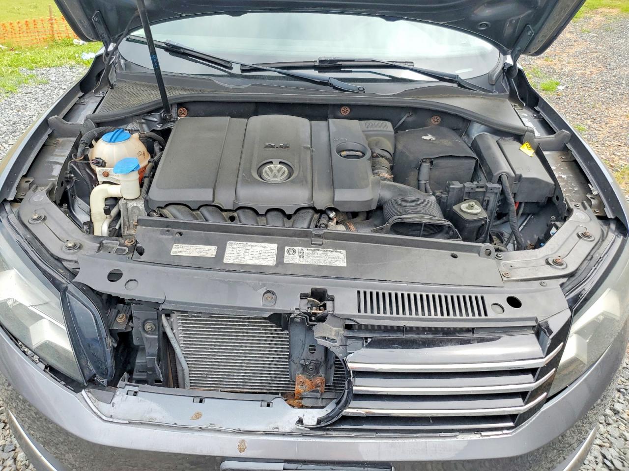 Volkswagen Passat S