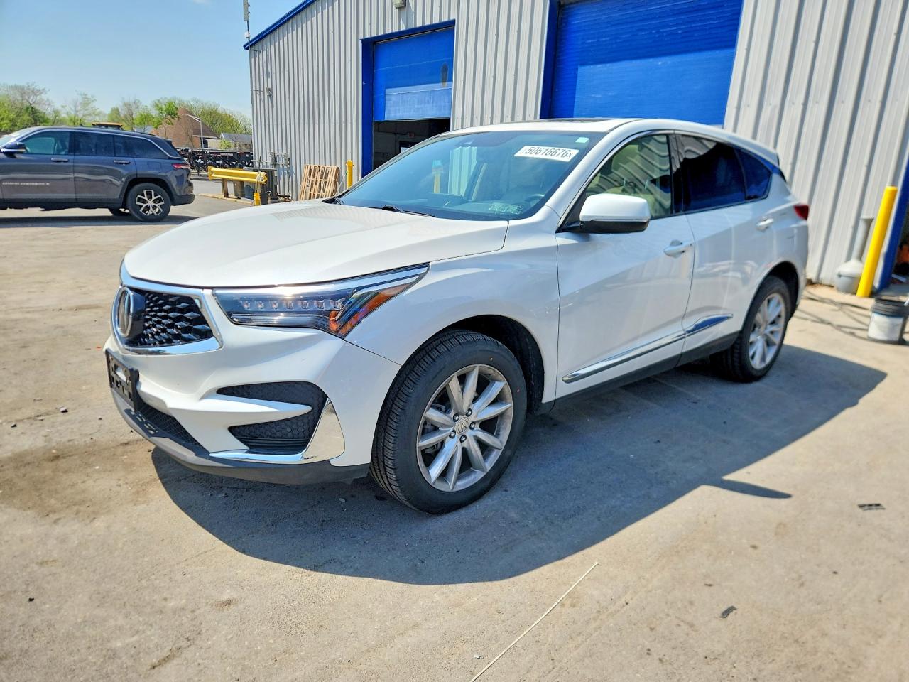Salvage Acura RDX Image
