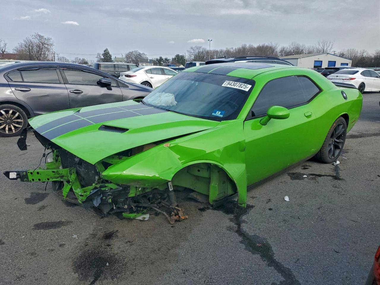 Salvage Dodge Challenger Image