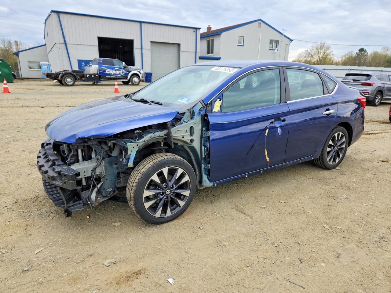 Salvage Nissan Sentra Image