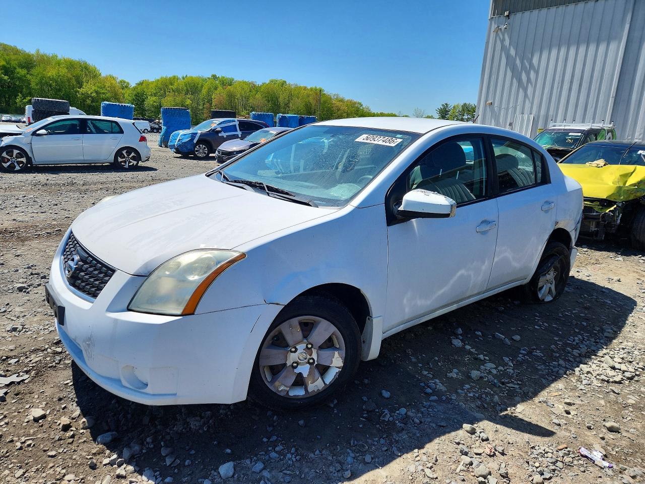 Salvage Nissan Sentra Image
