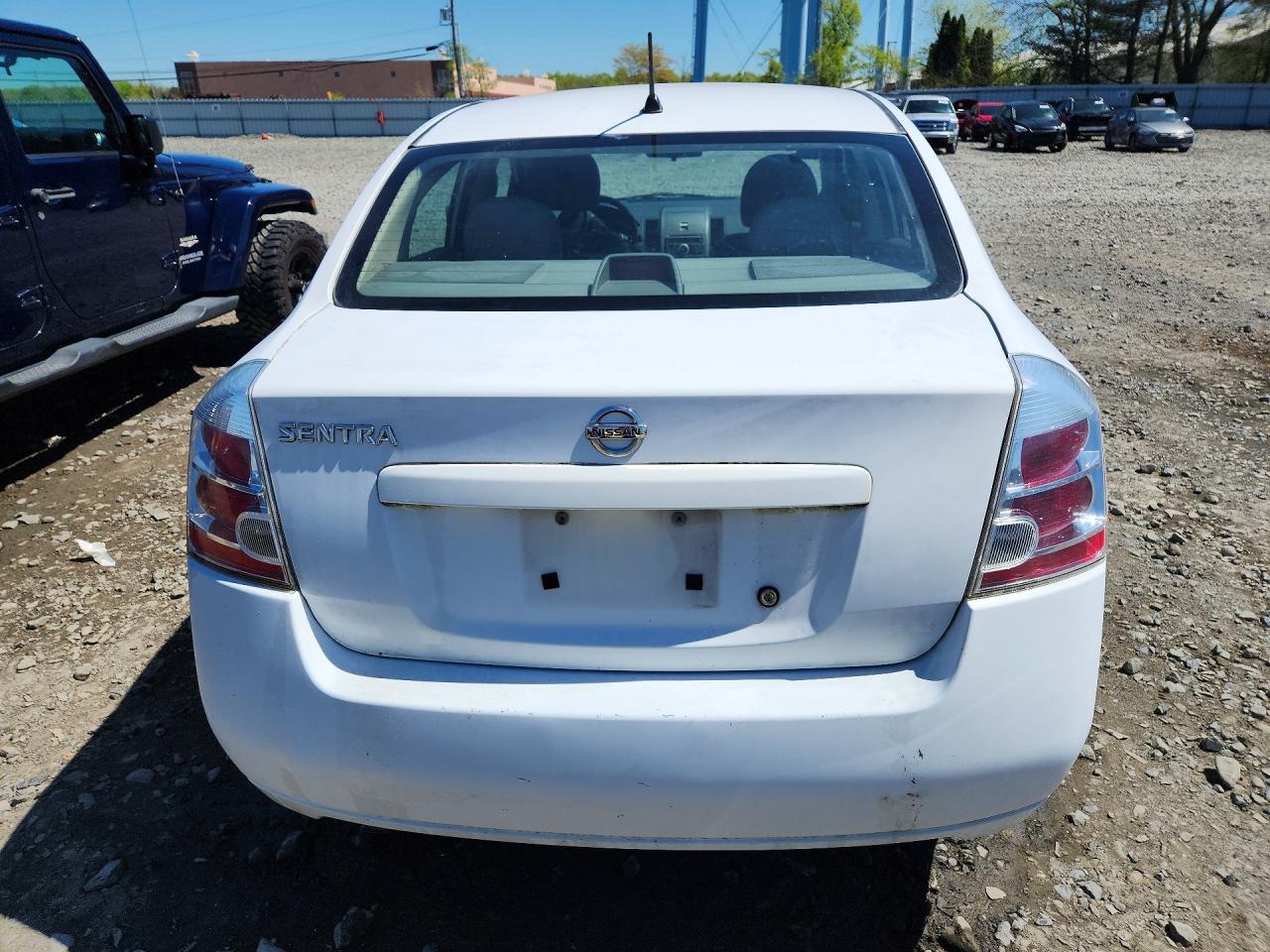 Nissan Sentra 2.0