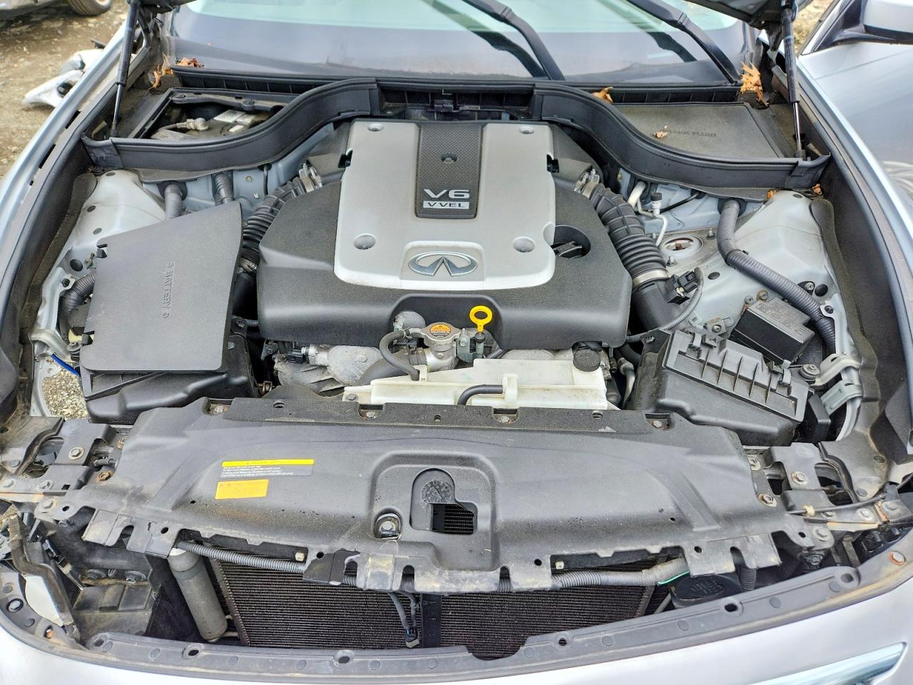 INFINITI G37 X