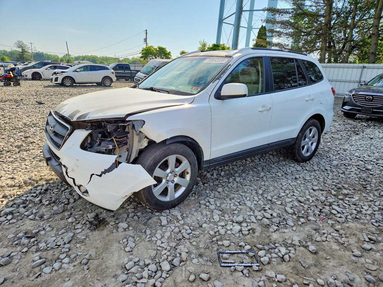 Salvage Hyundai SANTA FE Image