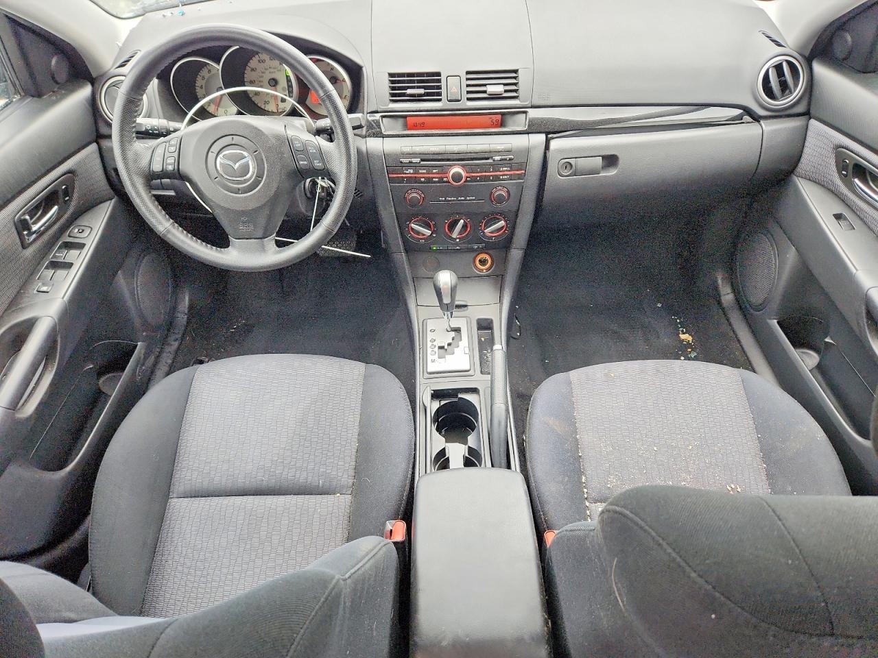 Mazda 3 I