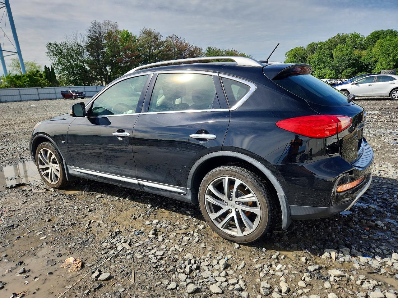 INFINITI Qx Base