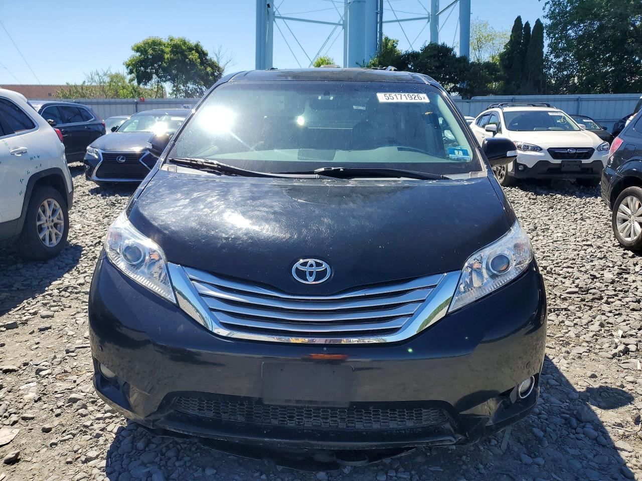 Toyota Sienna Limited 7-passenger