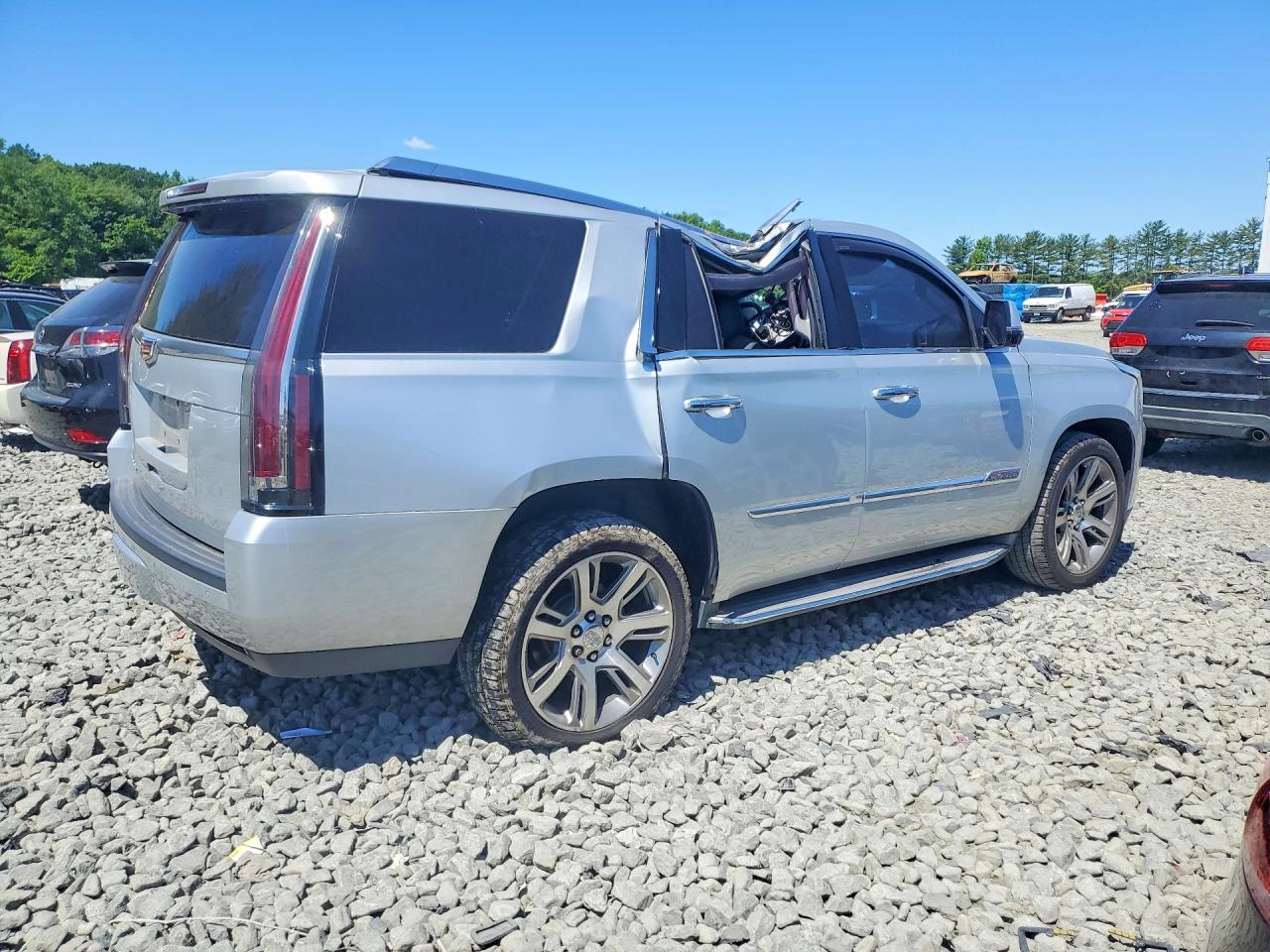 Cadillac Escalade Premium