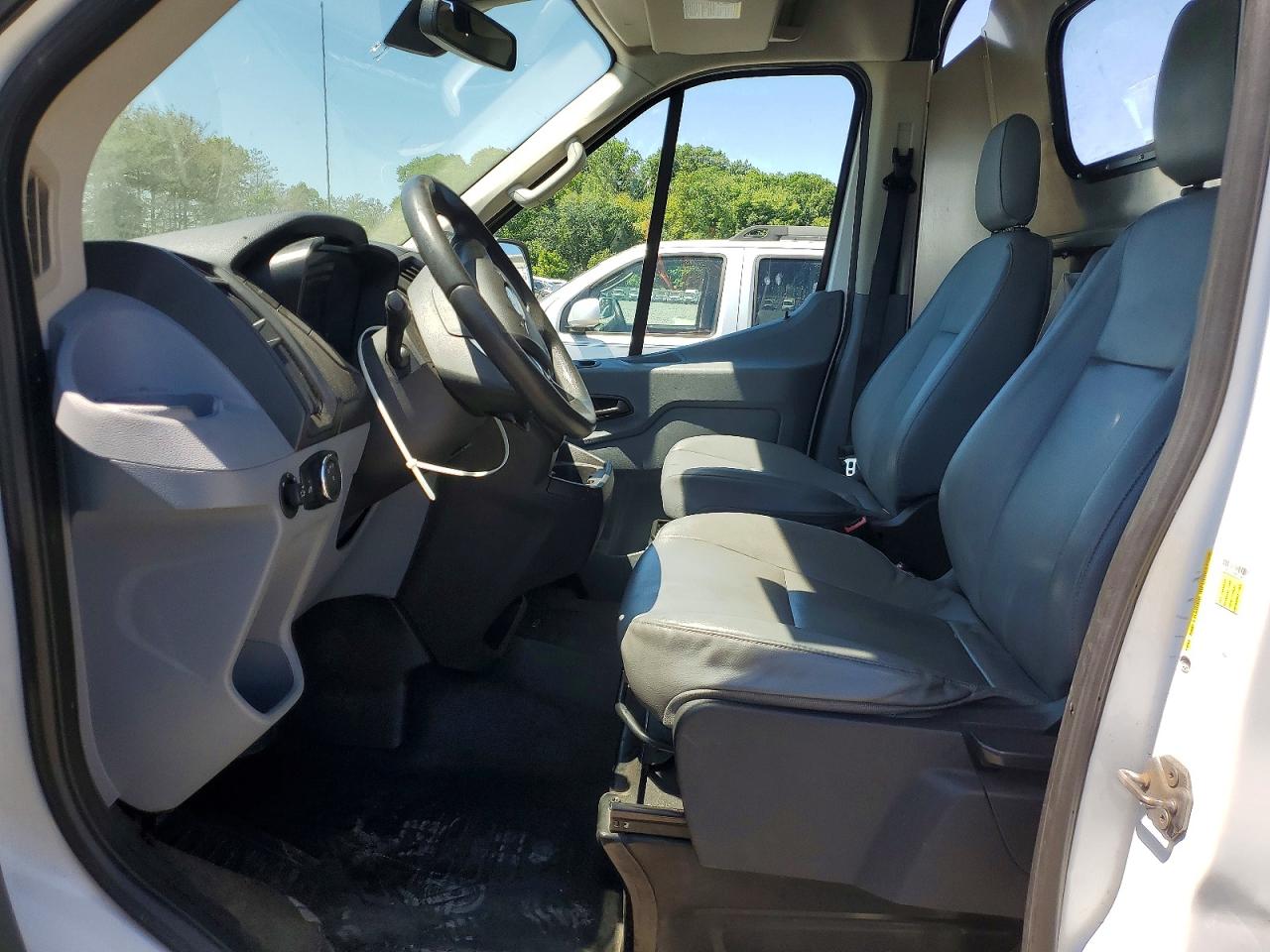 Ford Transit T-250