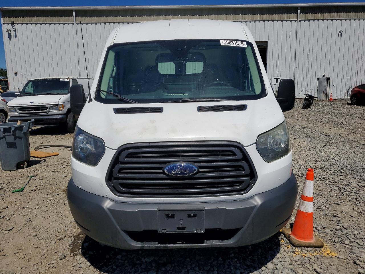 Ford Transit T-250