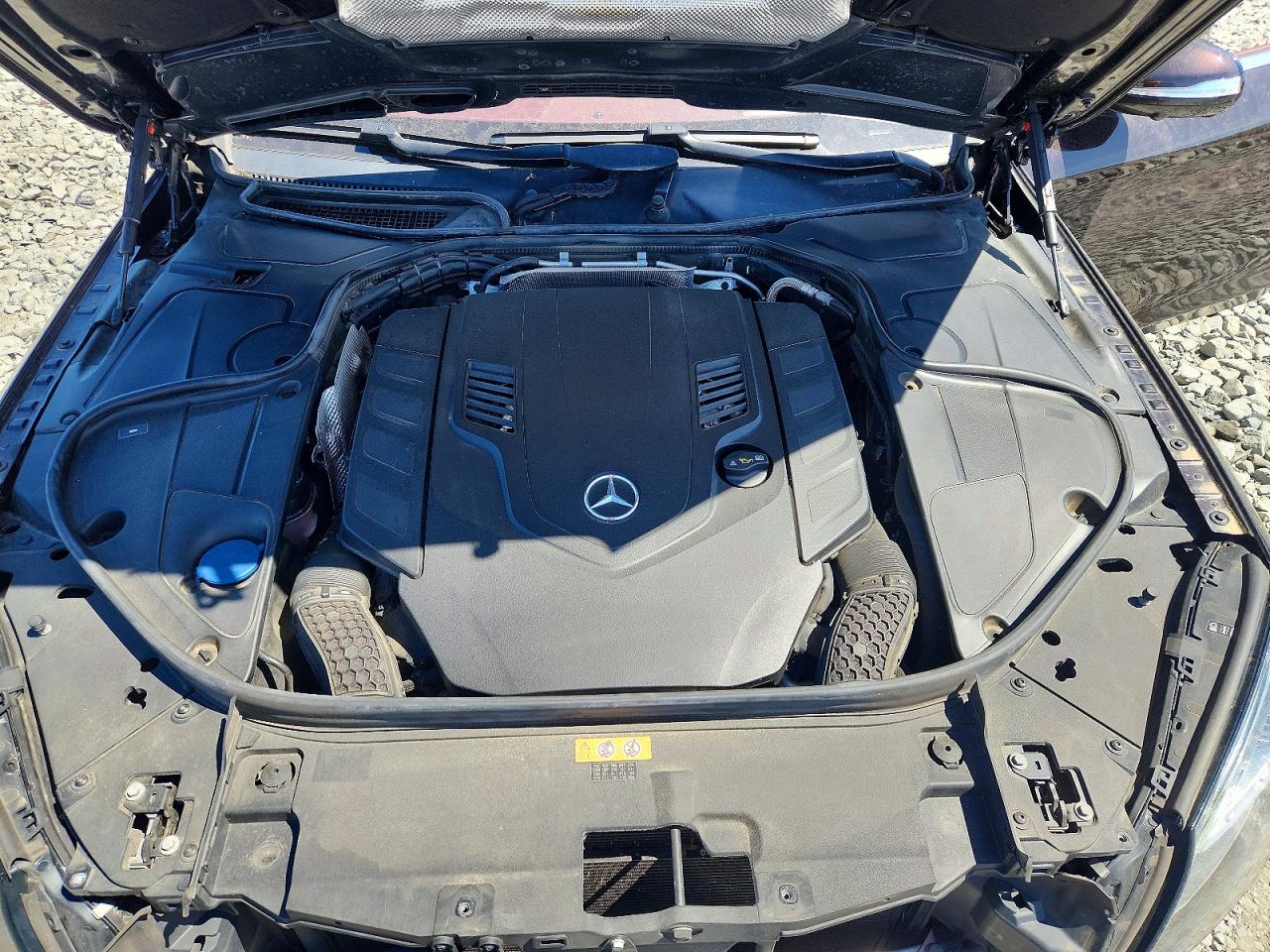 Mercedes-Benz S-Class 560 4matic