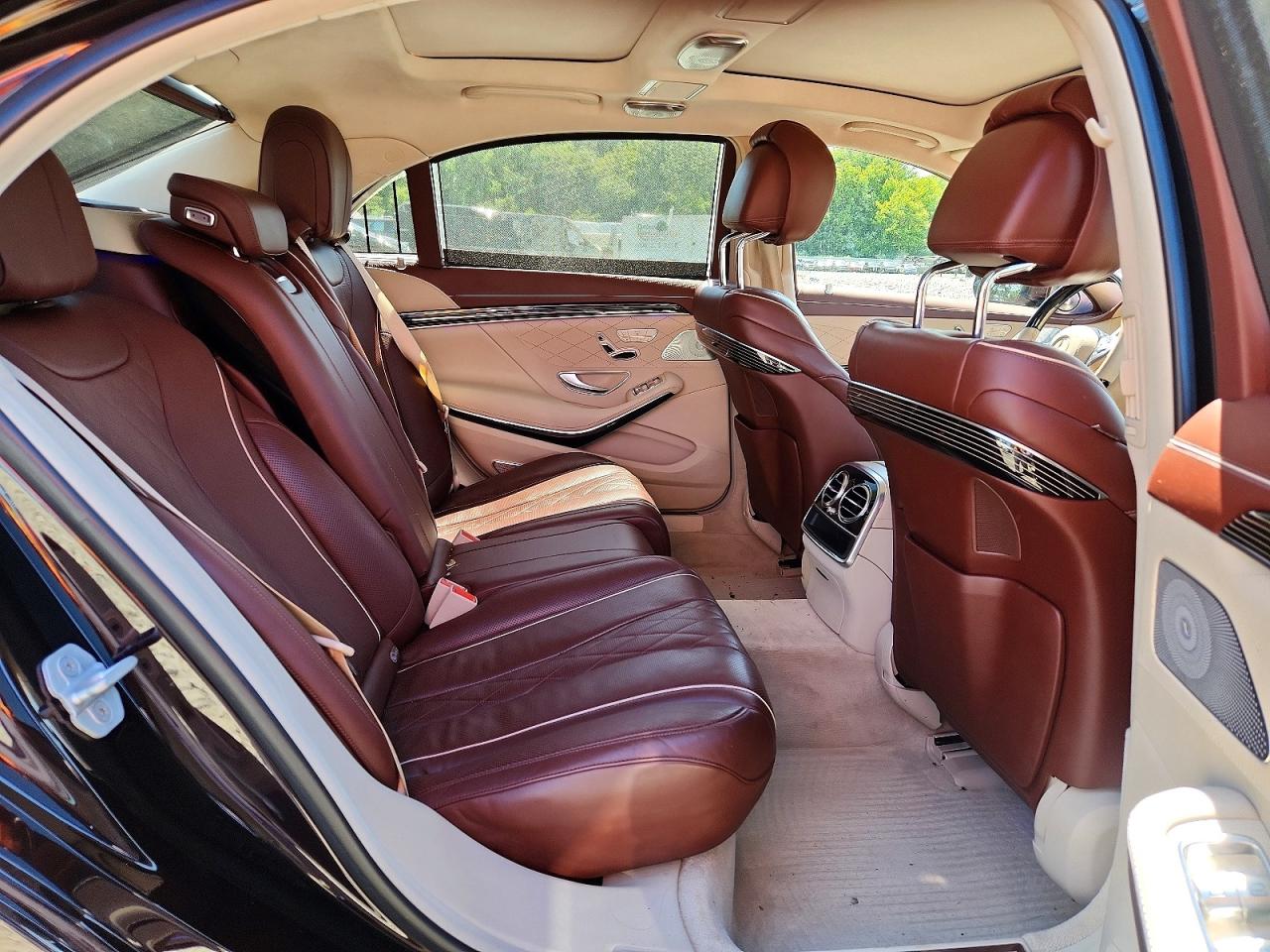 Mercedes-Benz S-Class 560 4matic