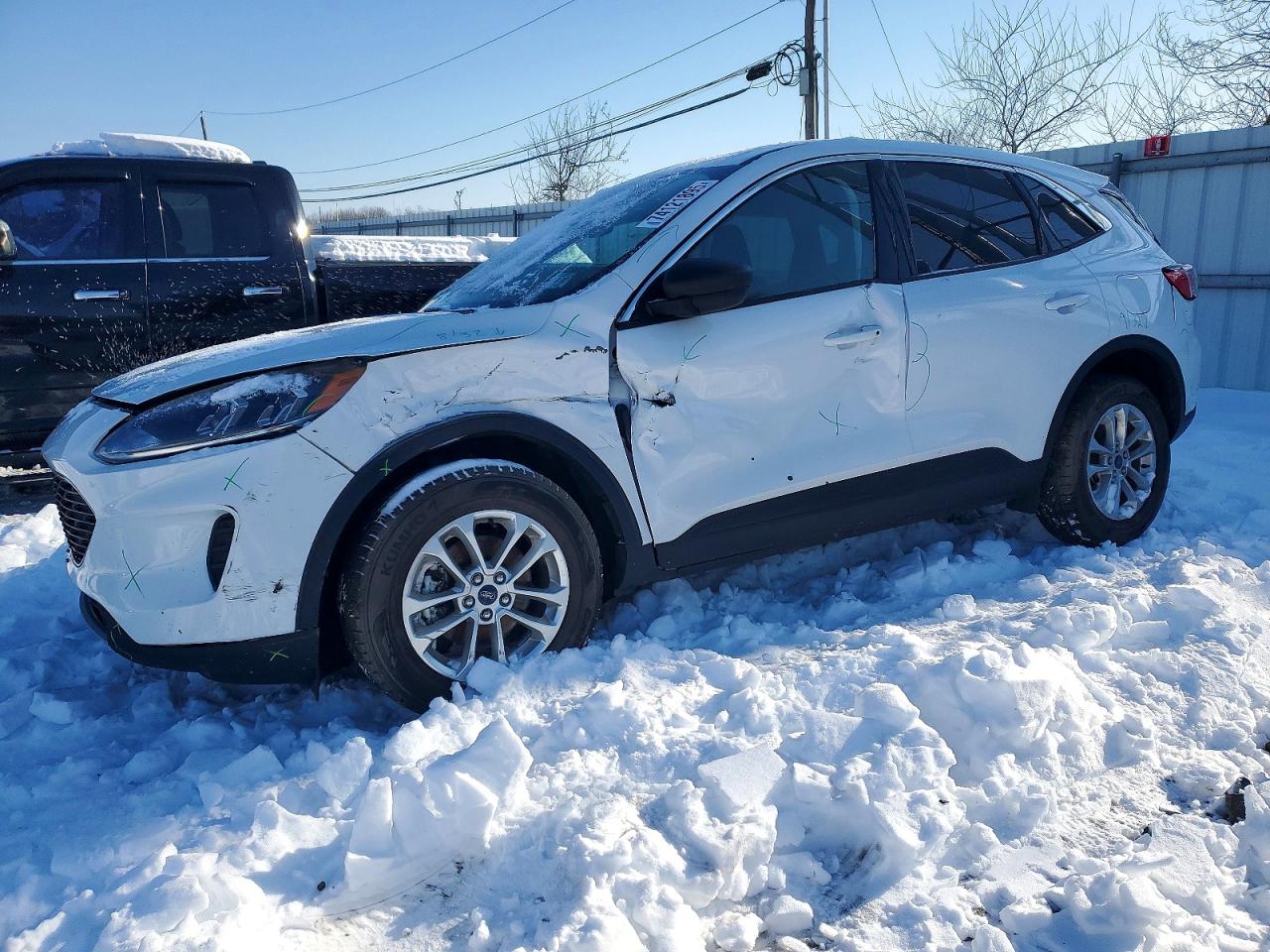 Salvage Ford Escape Image
