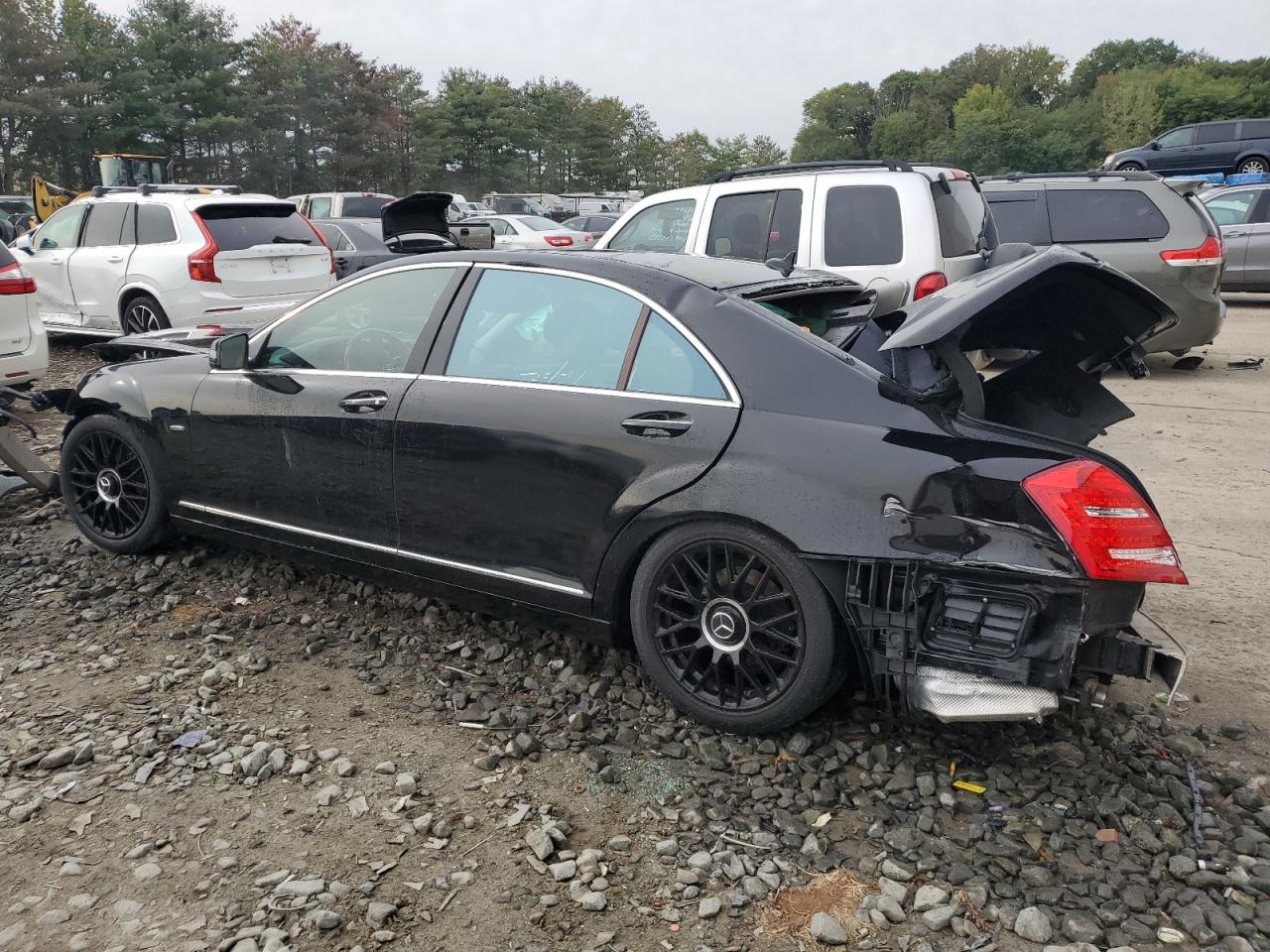 Mercedes-Benz S-Class 400