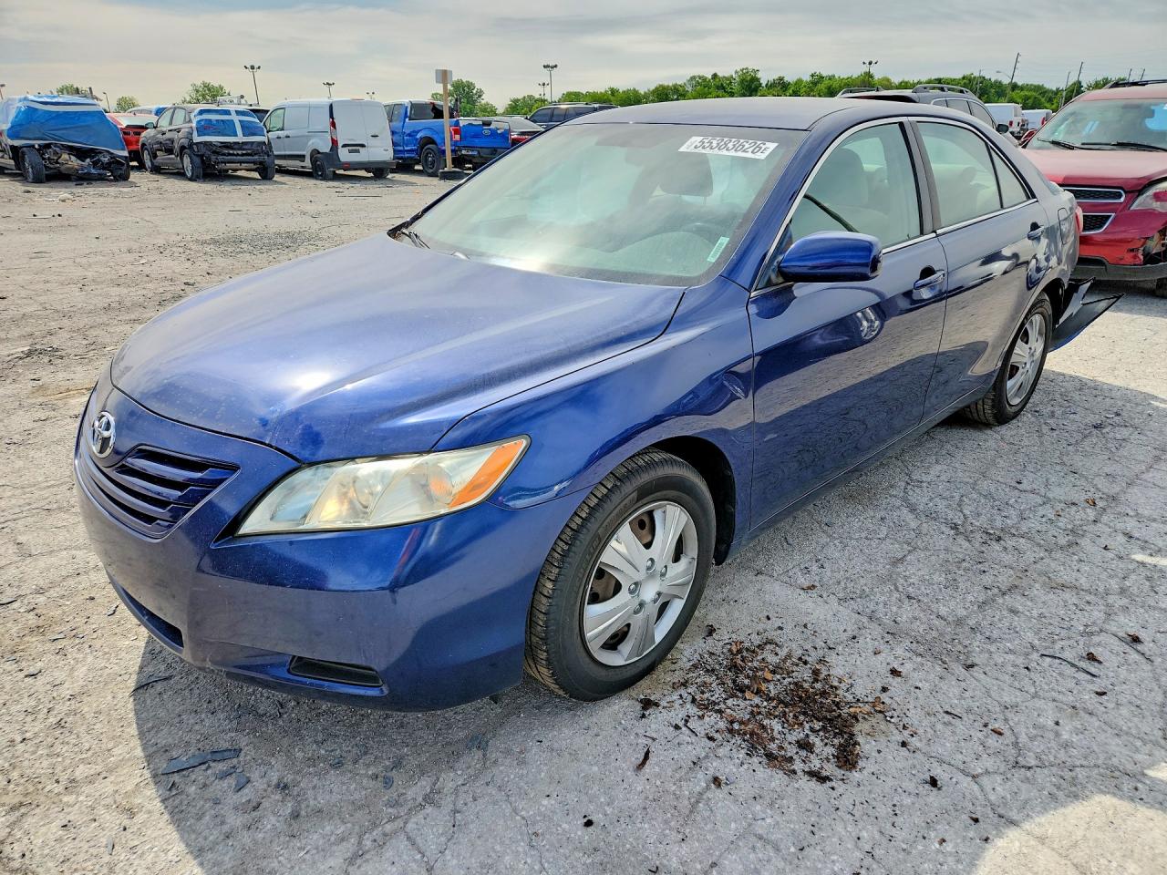 Salvage Toyota Camry Image