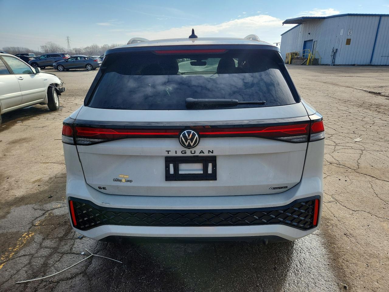 Volkswagen Tiguan Se R-line Black