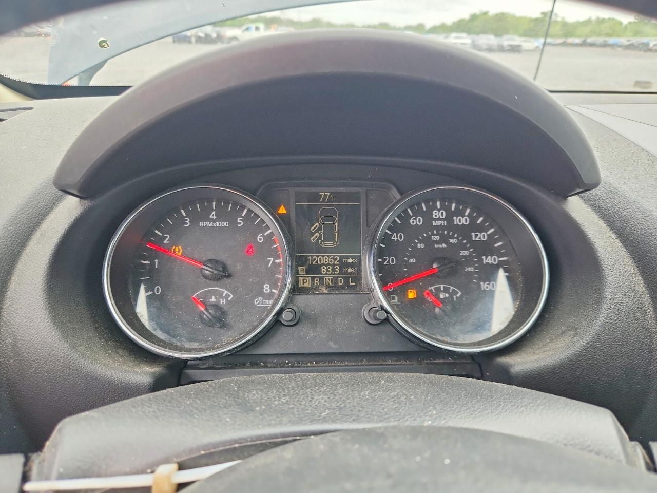Nissan Rogue S