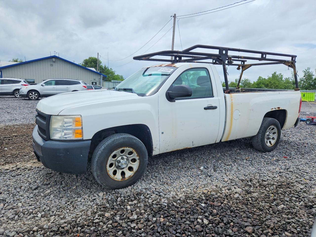 Salvage Chevrolet Silverado Image