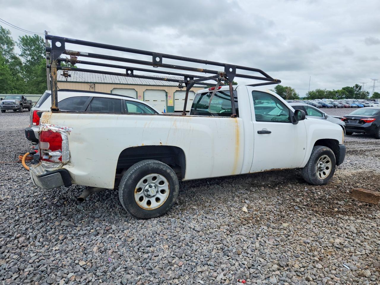 Chevrolet Silverado C1500