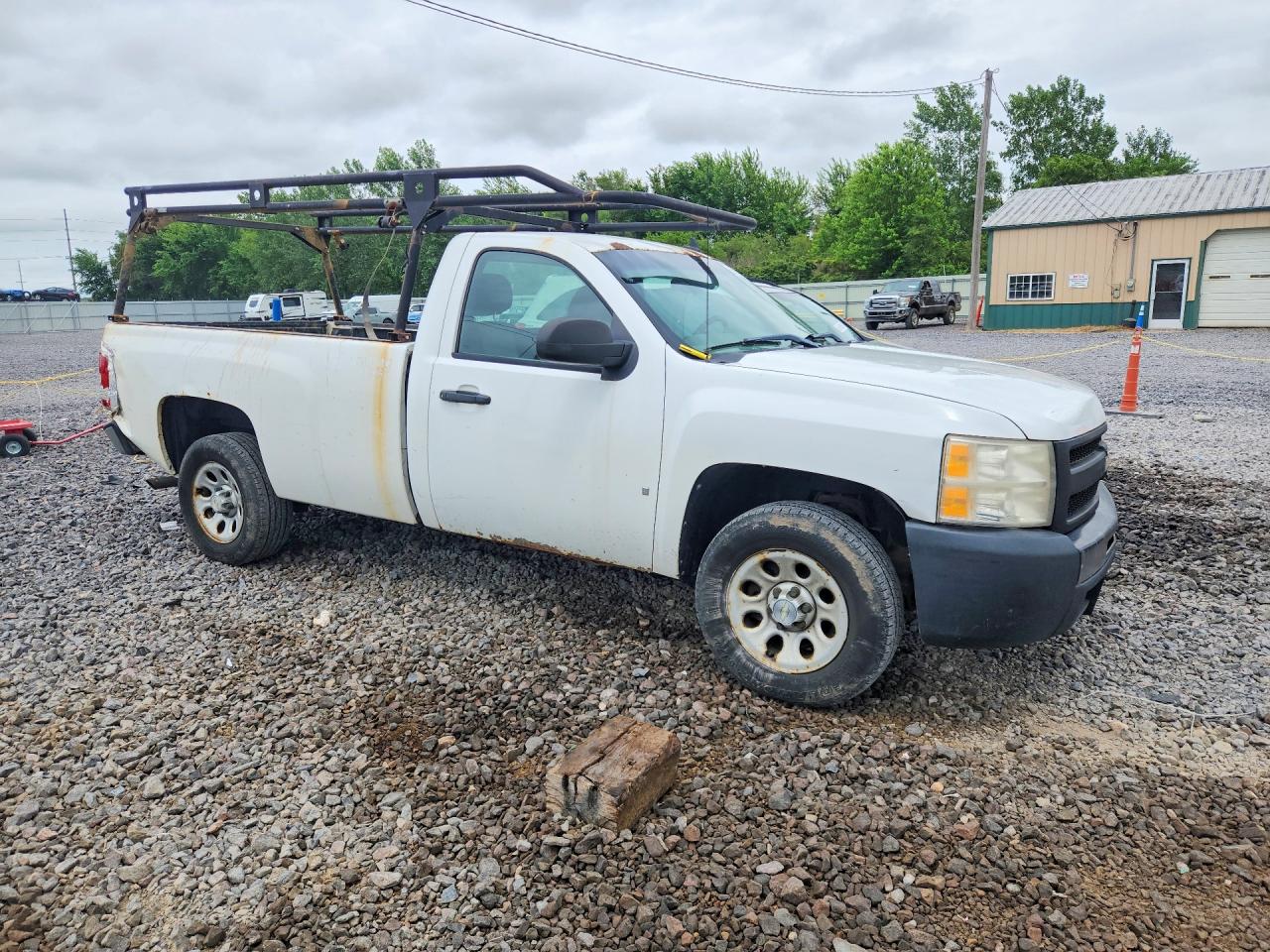 Chevrolet Silverado C1500