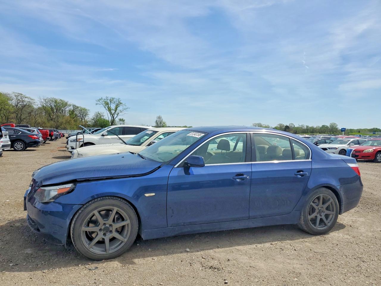 Salvage BMW 5 Series Image