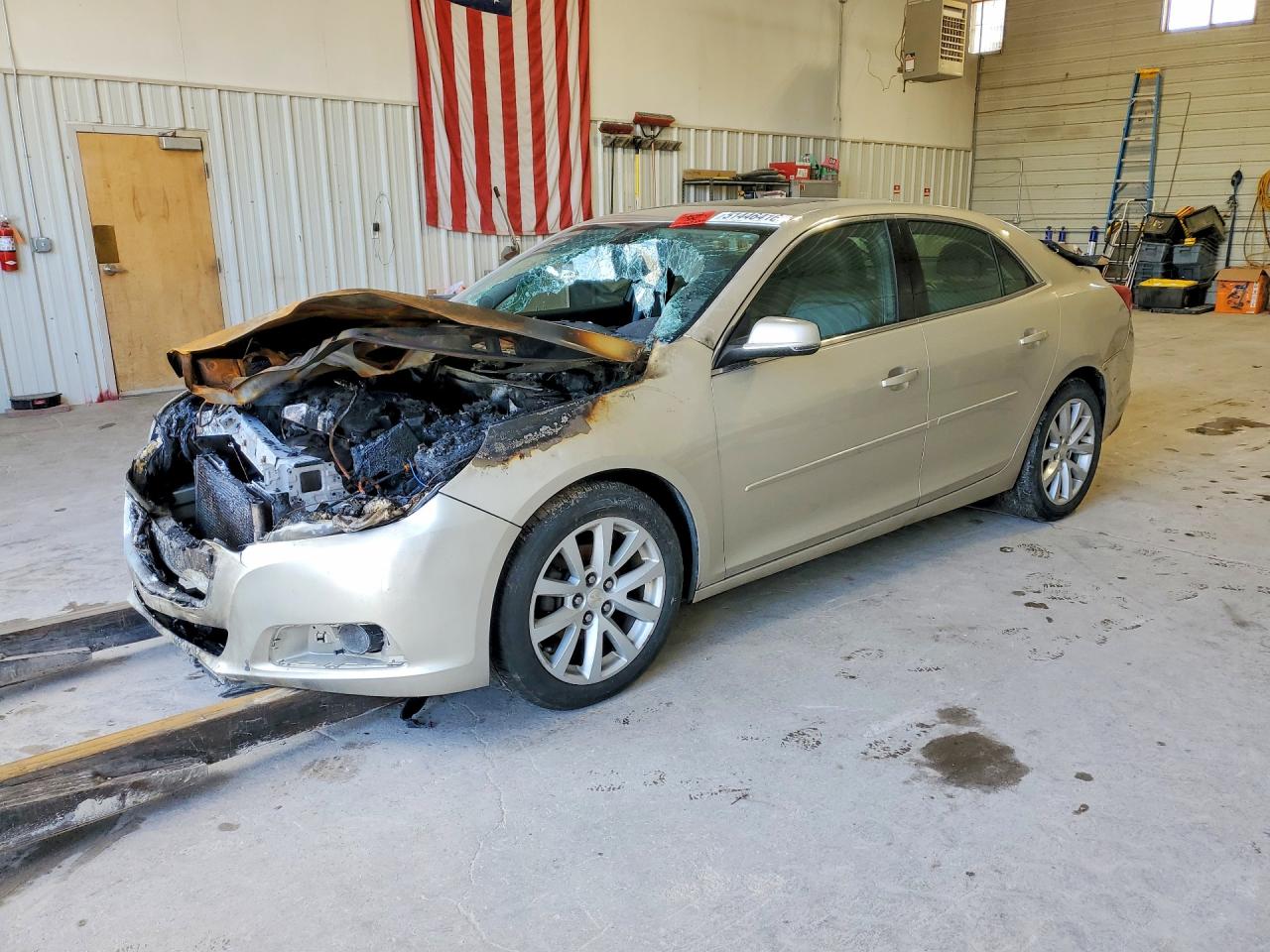 Salvage Chevrolet Malibu Image