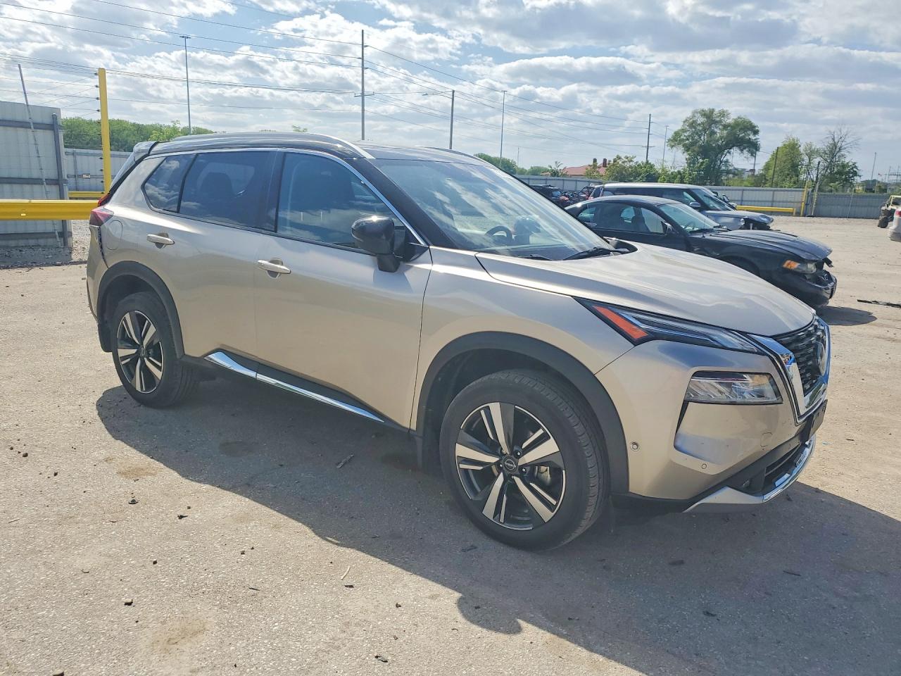 Nissan Rogue Platinum
