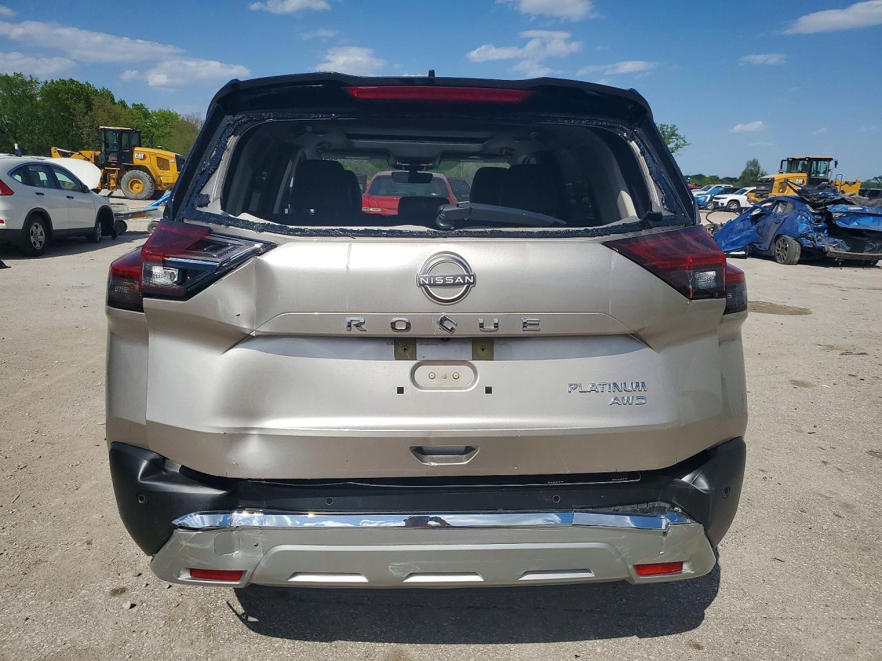 Nissan Rogue Platinum