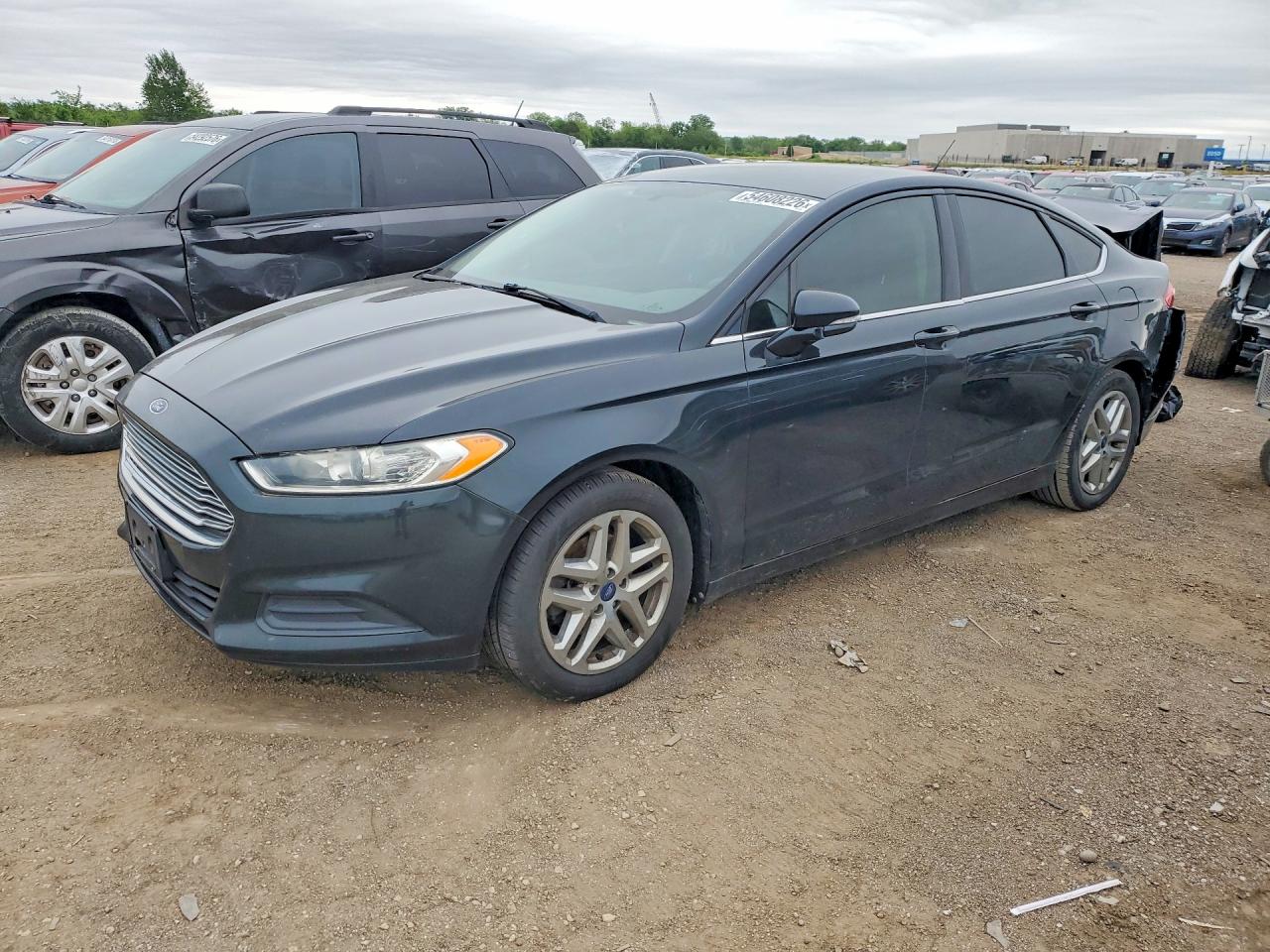 Salvage Ford Fusion Image