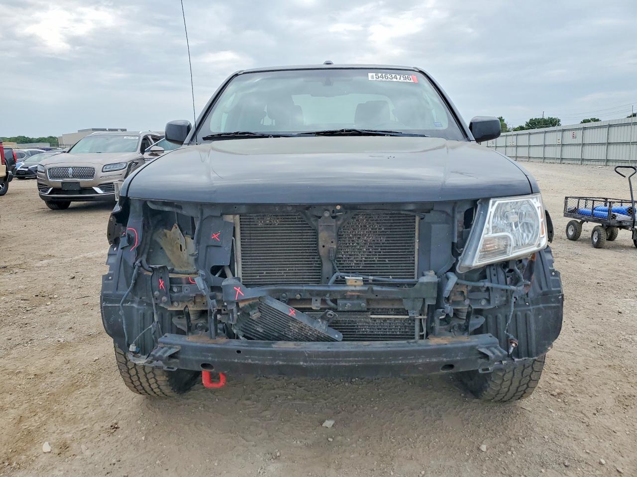 Nissan Frontier S