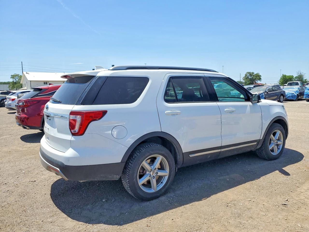 Ford Explorer Xlt