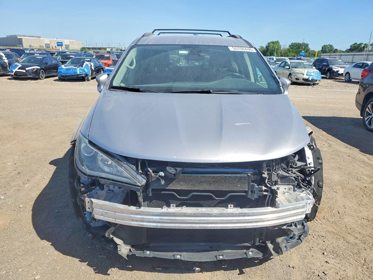Chrysler Pacifica Touring L