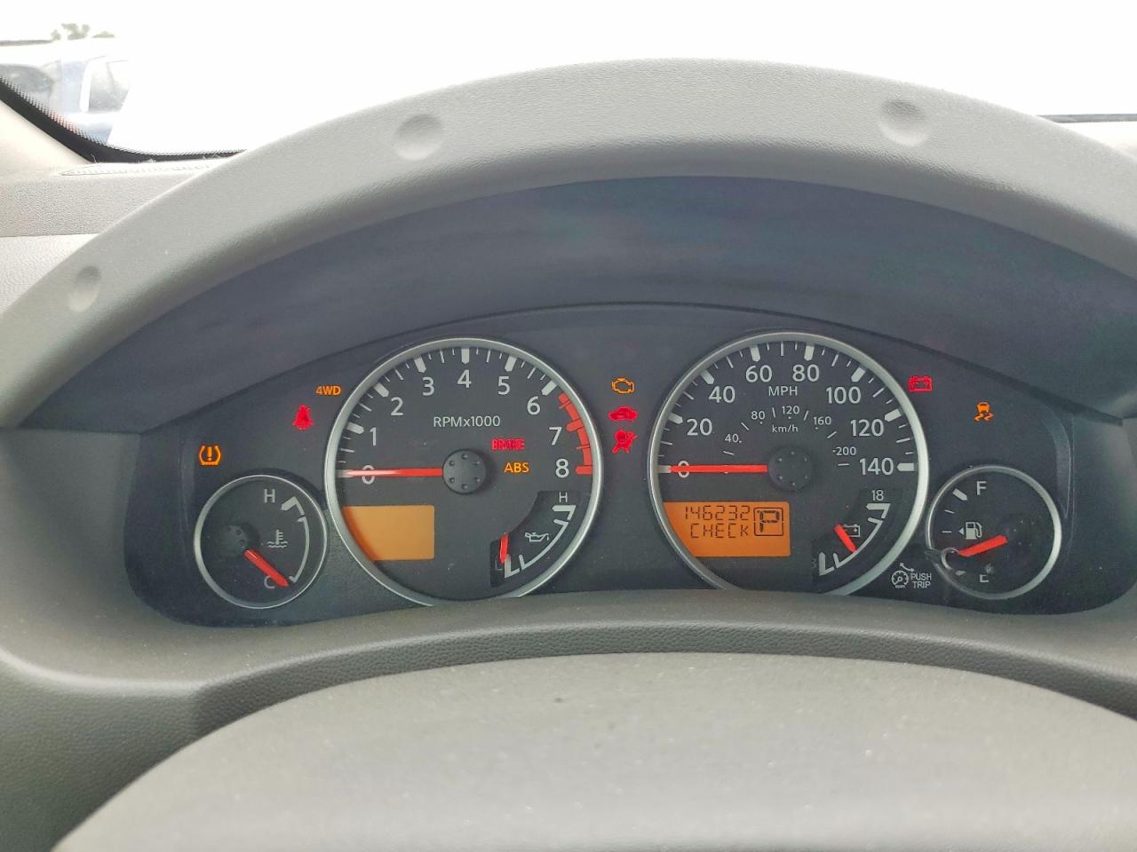 Nissan Frontier S