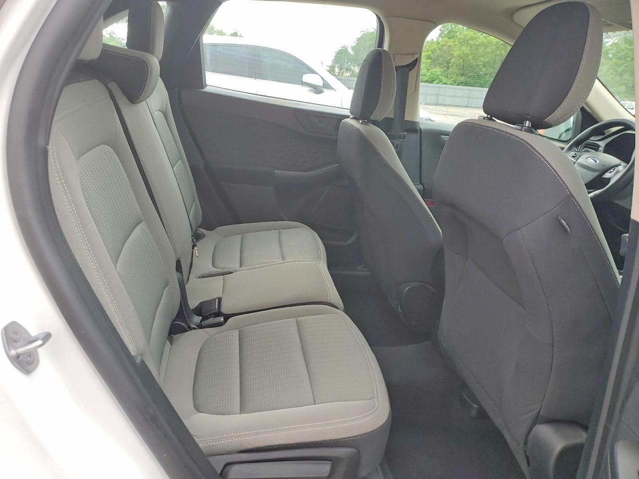 Ford Escape S