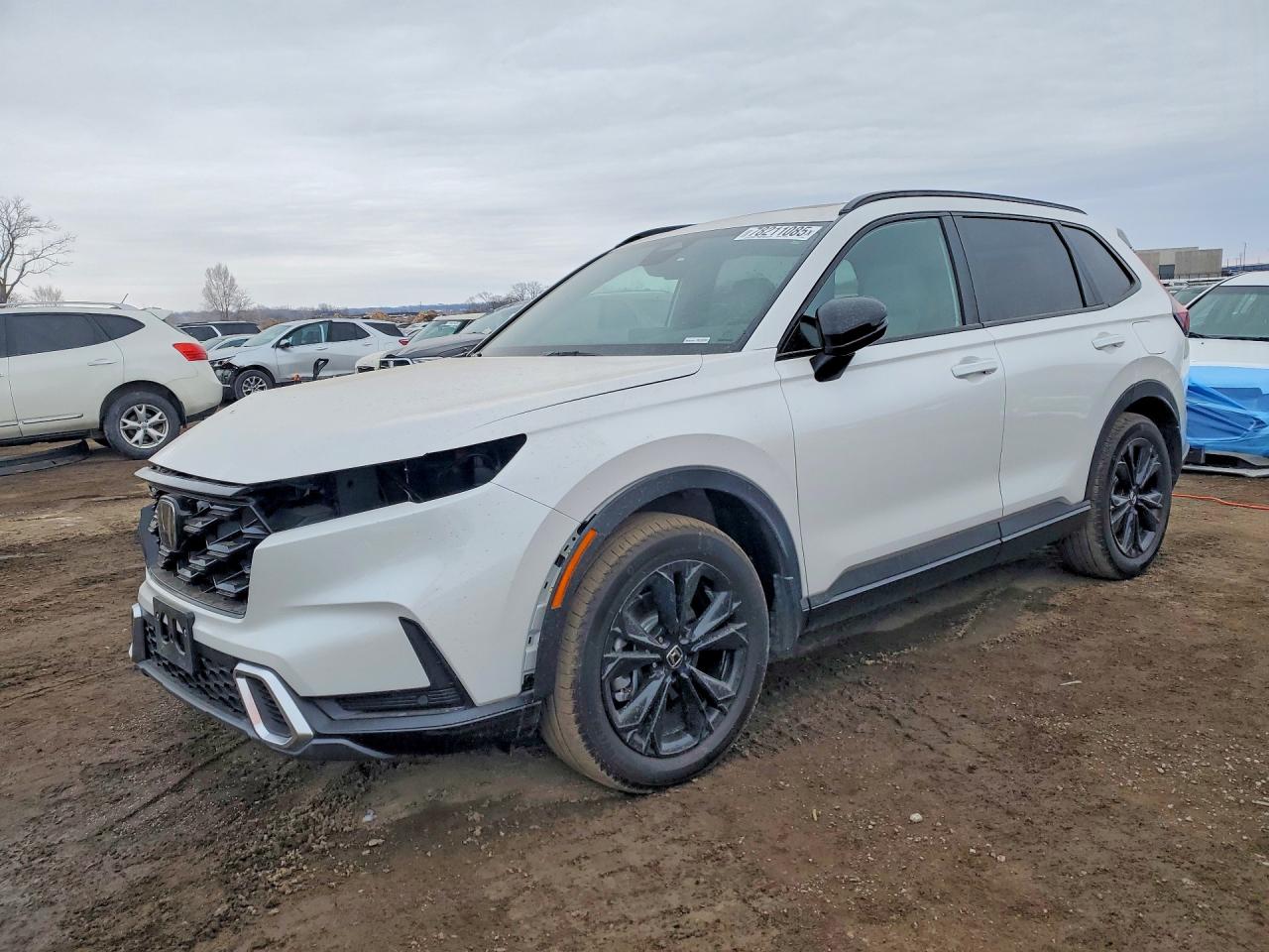 Salvage Honda CR-V Image