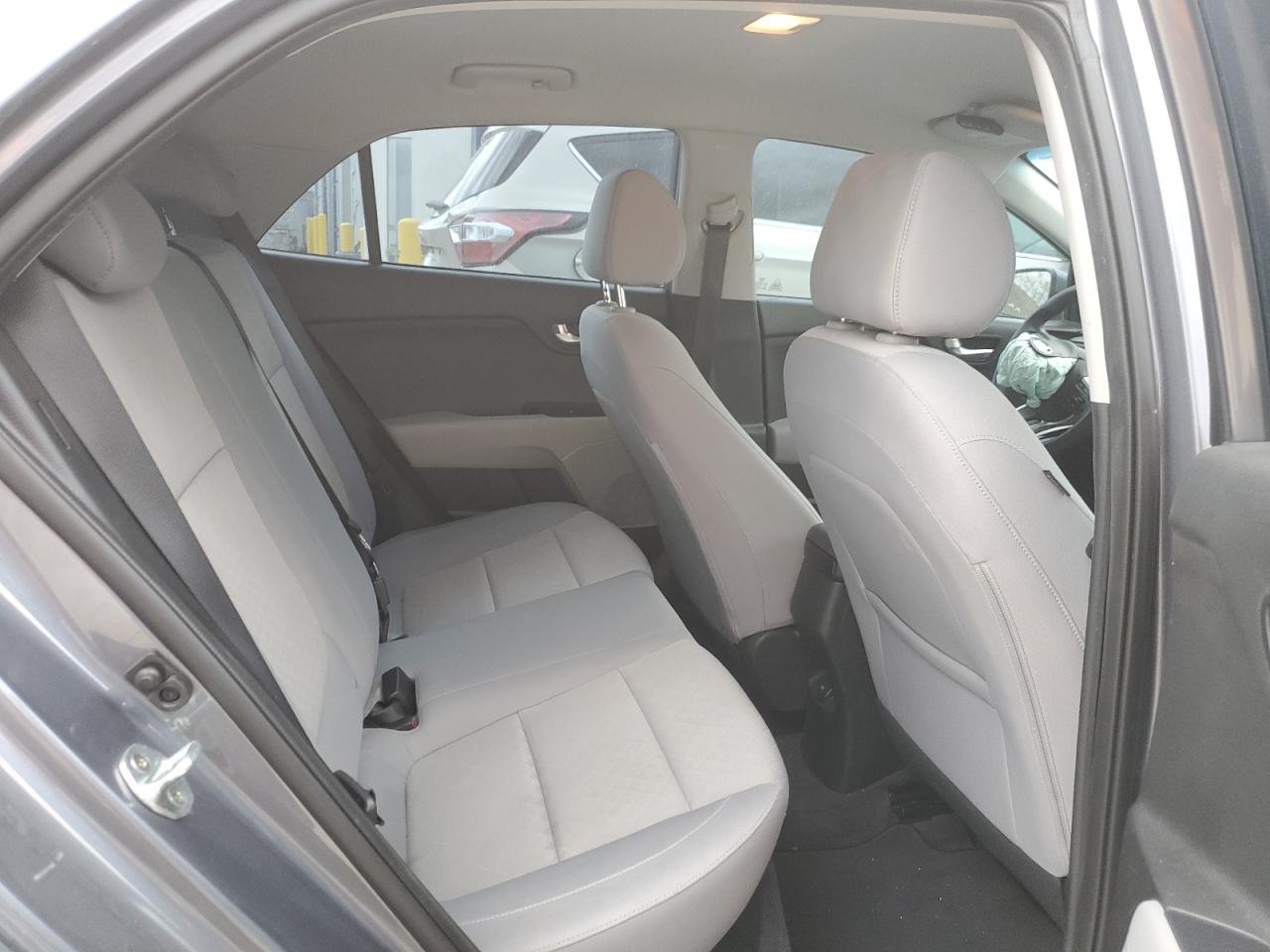 Kia Rio Lx