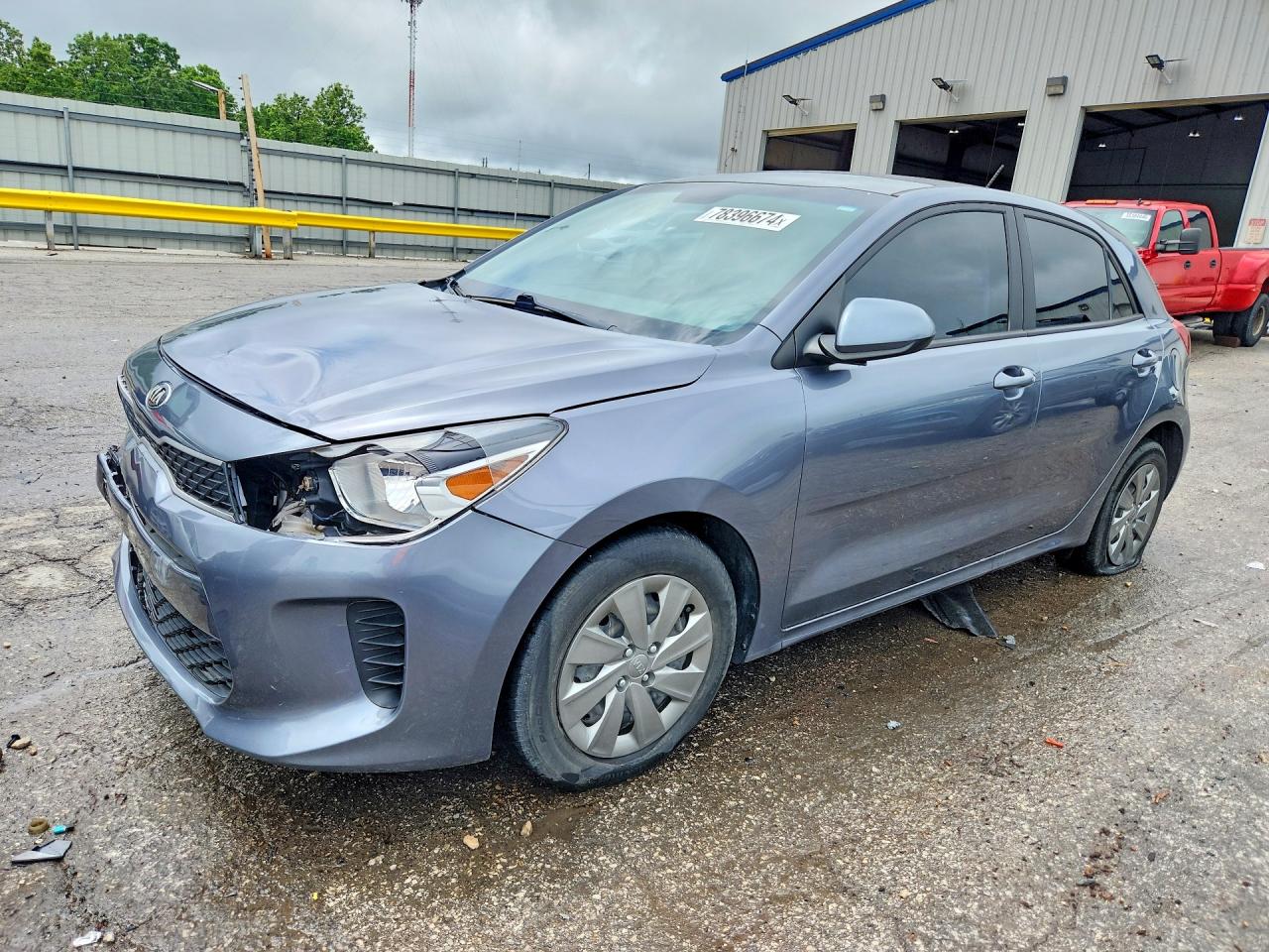 Salvage Kia Rio Image