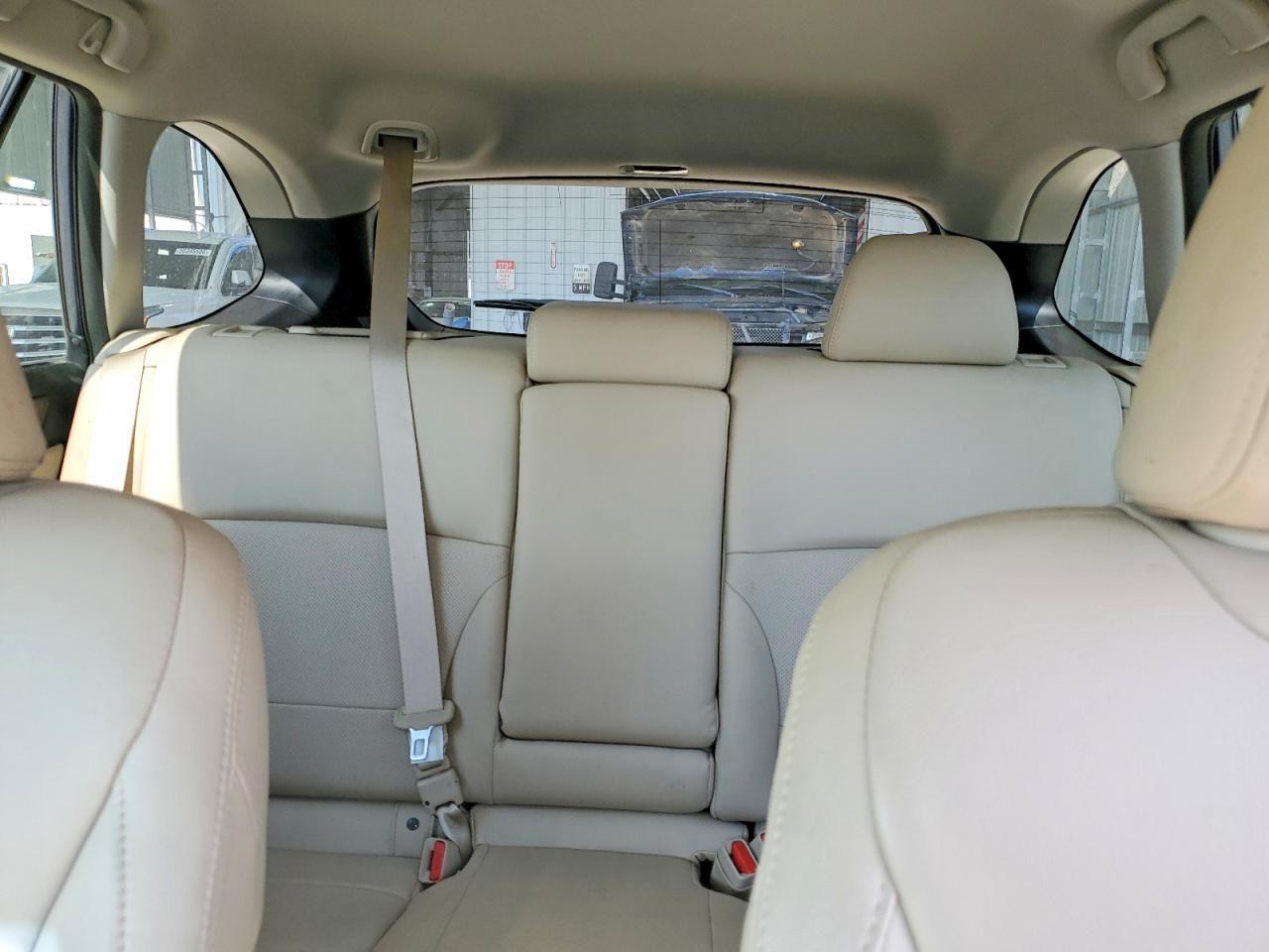 Subaru Outback 3.6r Limited