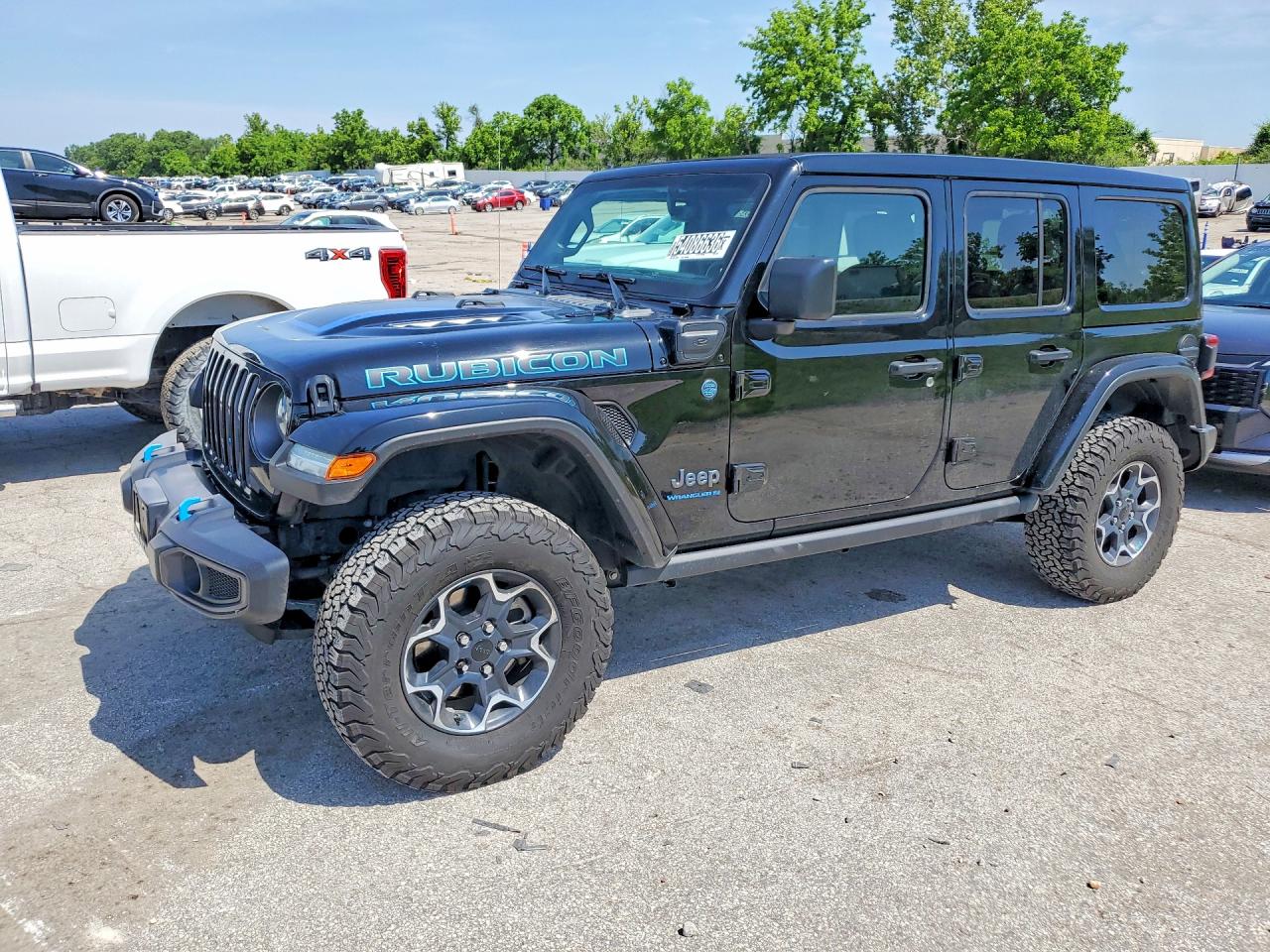 Salvage Jeep Wrangler Image