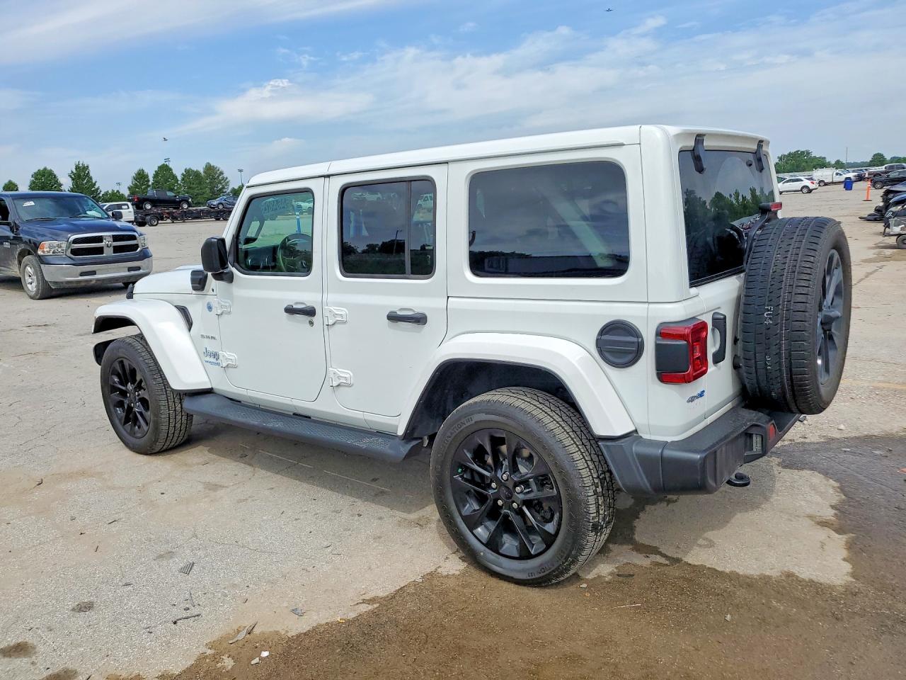 Jeep Wrangler Sahara 4xe