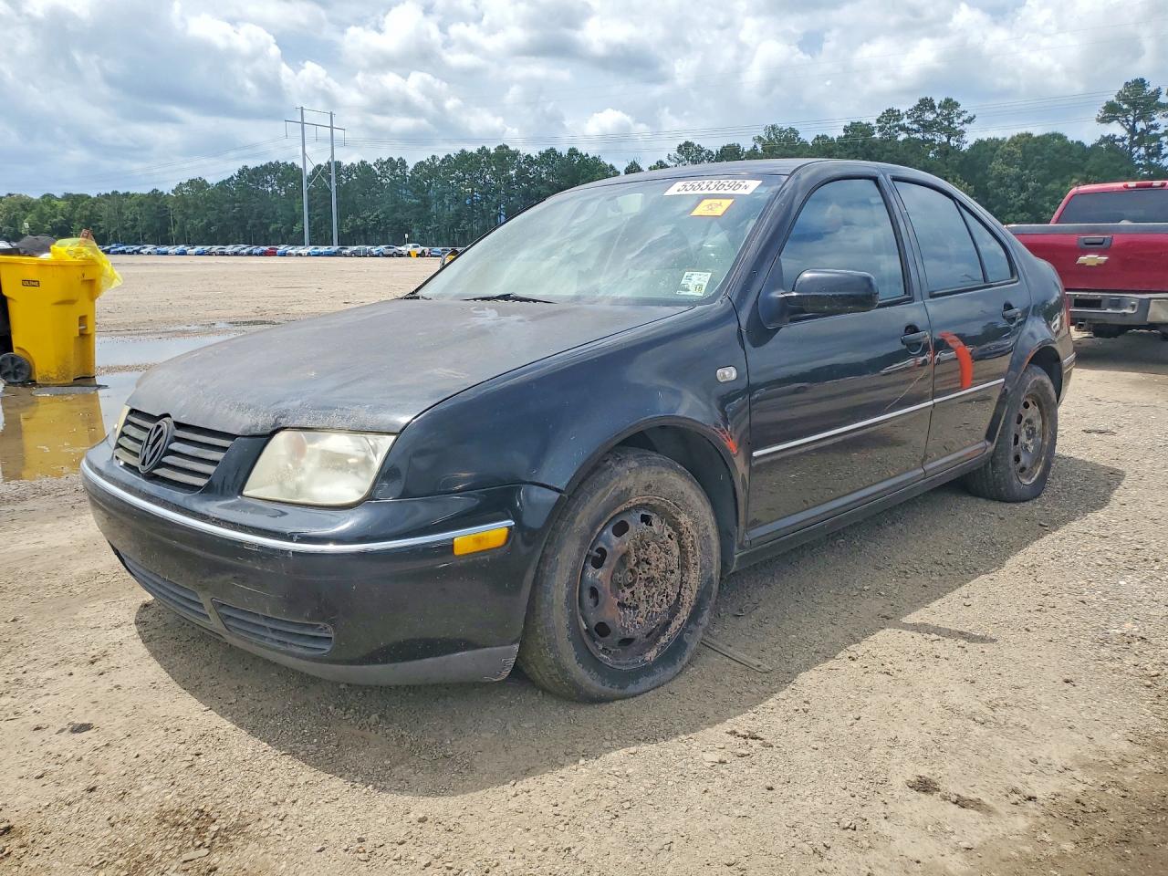 Salvage Volkswagen Jetta Image