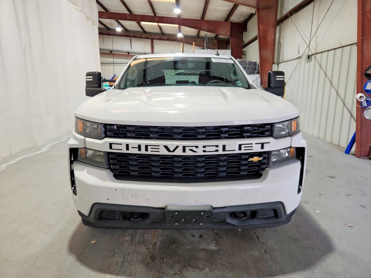 Chevrolet Silverado K1500 Custom
