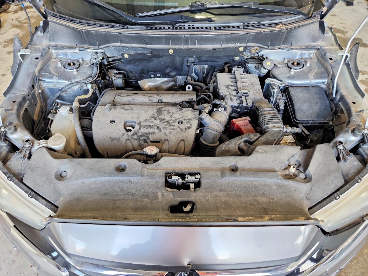 Mitsubishi Outlander Es