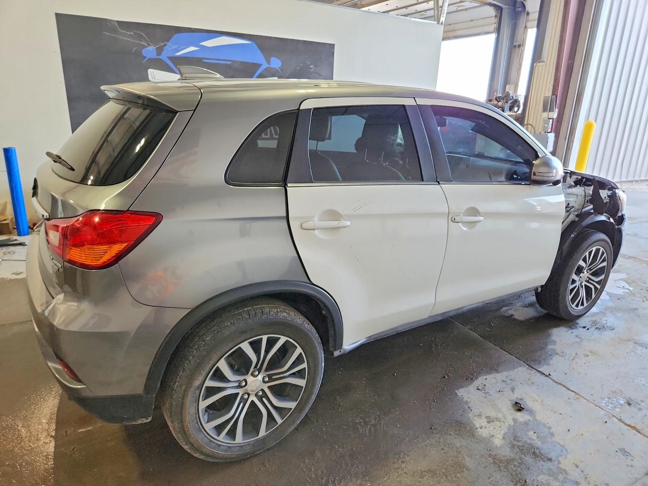 Mitsubishi Outlander Es
