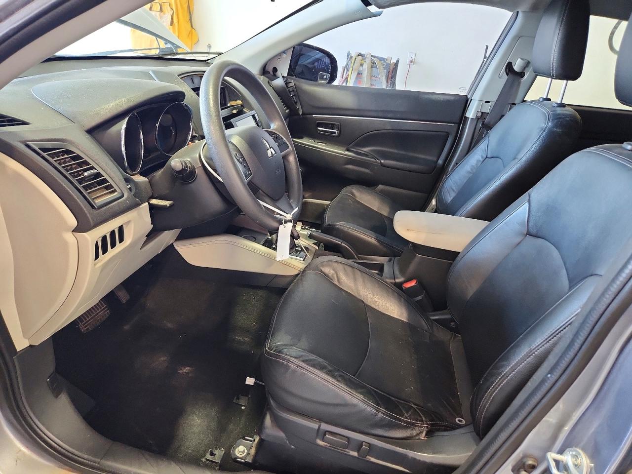 Mitsubishi Outlander Es