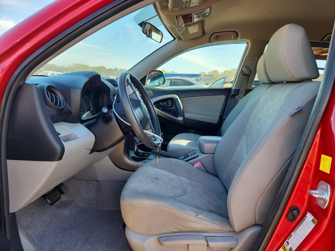 Toyota RAV4 Base